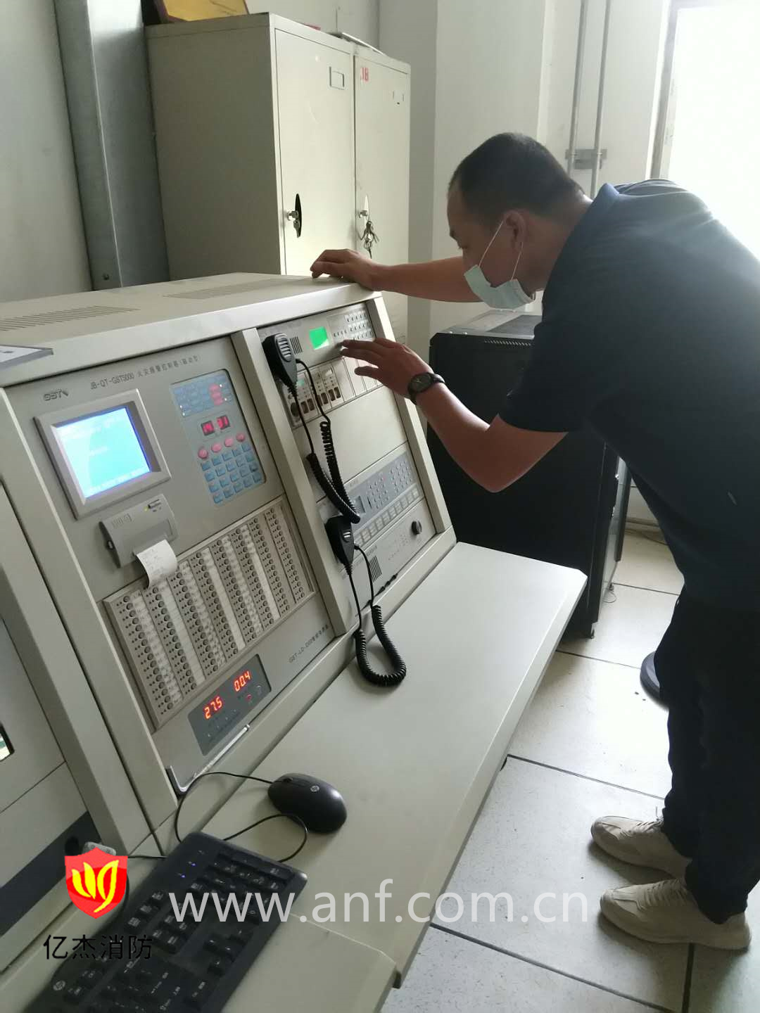 海灣消防報(bào)警主機(jī)維修液晶屏故障